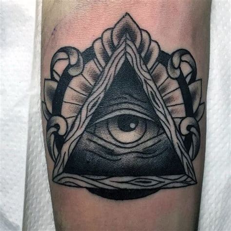 tattoos of the all seeing eye|traditional all seeing eye tattoo.